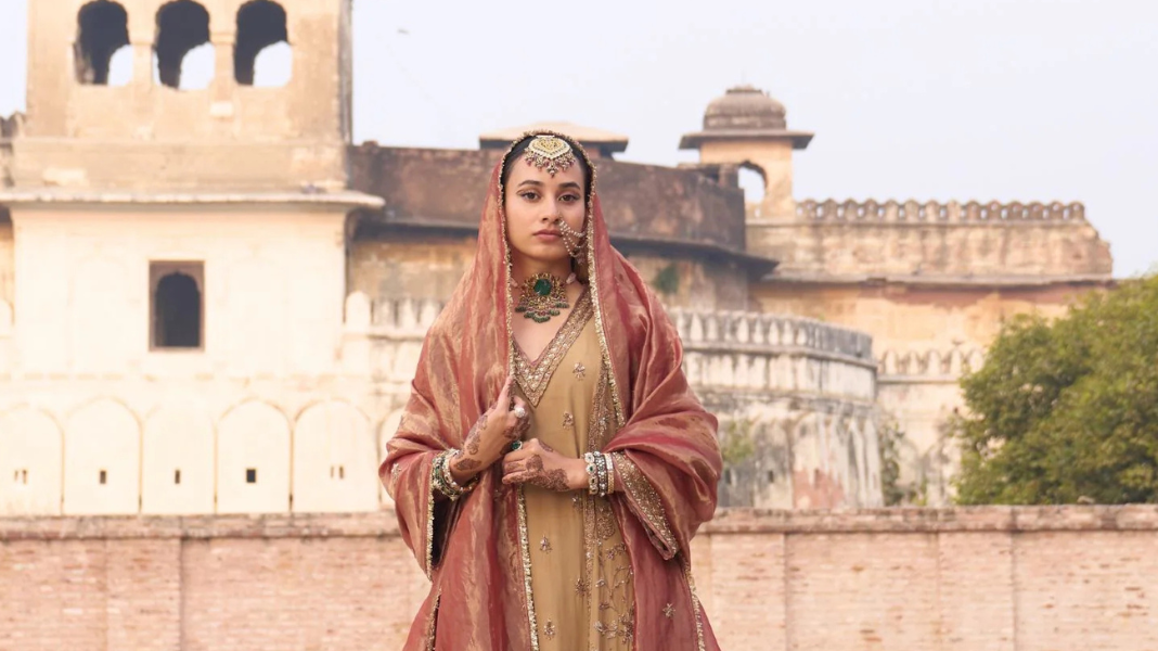 Anand Karaj outfits , Anand Karaj suits